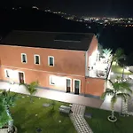 Arcobaleno Dell'etna Фермерский дом *