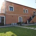 Arcobaleno Dell'etna Фермерский дом Калатабьано