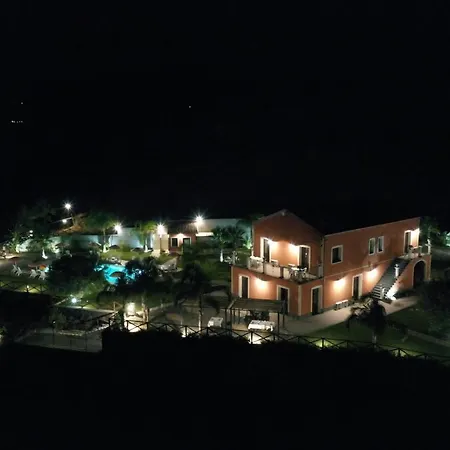Arcobaleno Dell'etna Farm stay