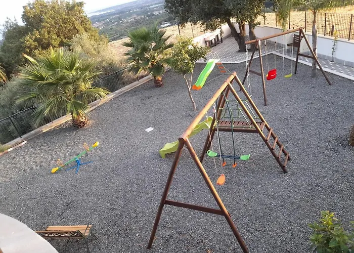 Alloggio per agriturismo Arcobaleno Dell'etna Calatabiano
