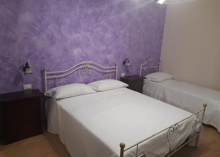 Alloggio per agriturismo Arcobaleno Dell'etna *